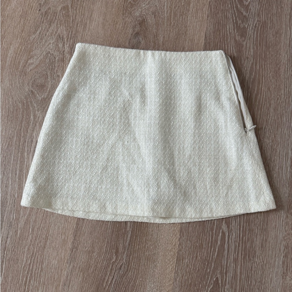 Abercrombie & Fitch Tweed Cream Mini Skort